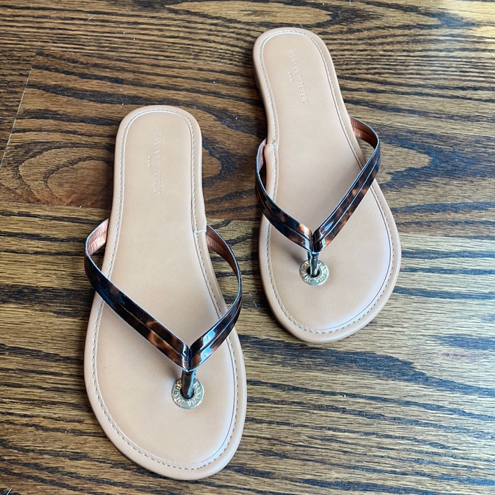 Banana Republic Tortoise Print Sandals-6